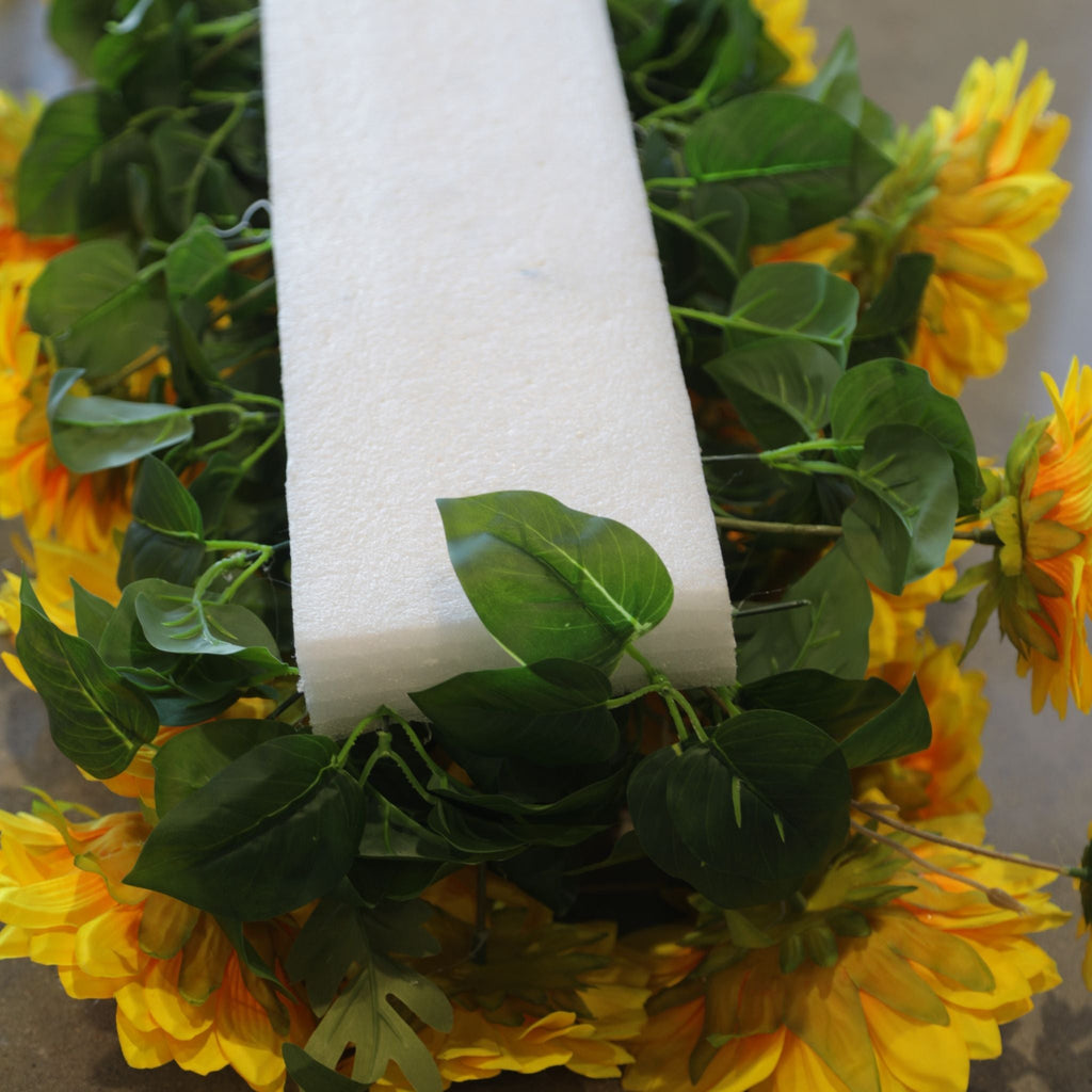 2 pcs/pk Premade Sunflower Backdrop Arch/Table Runner Decor
