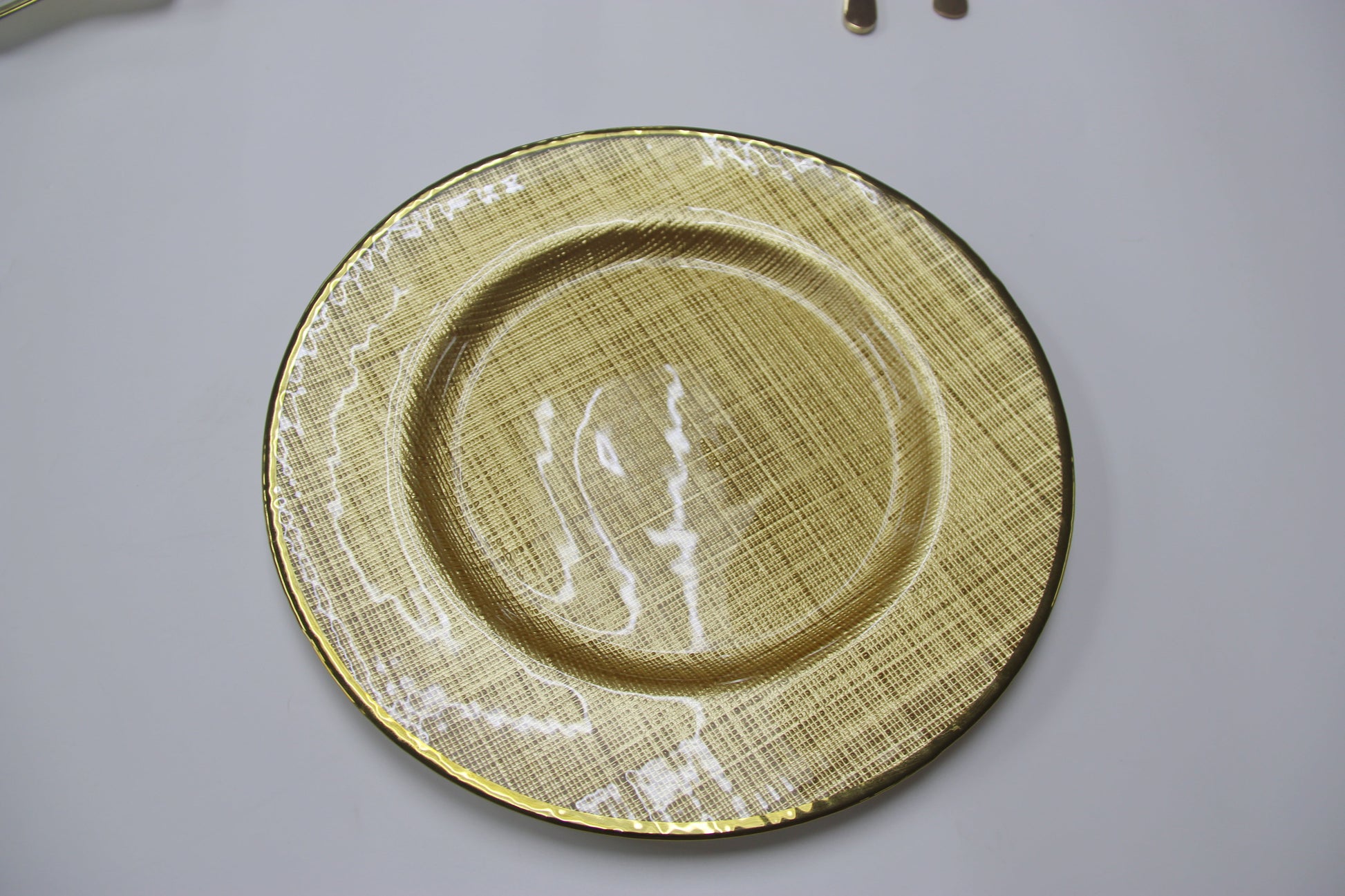 4 pc/set Glass Burlap 13" Charger Plate

