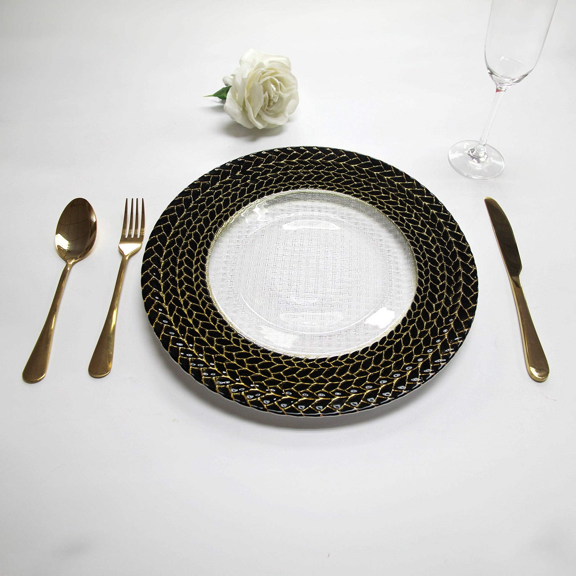 Black Braided Rim Glass Charger Plate