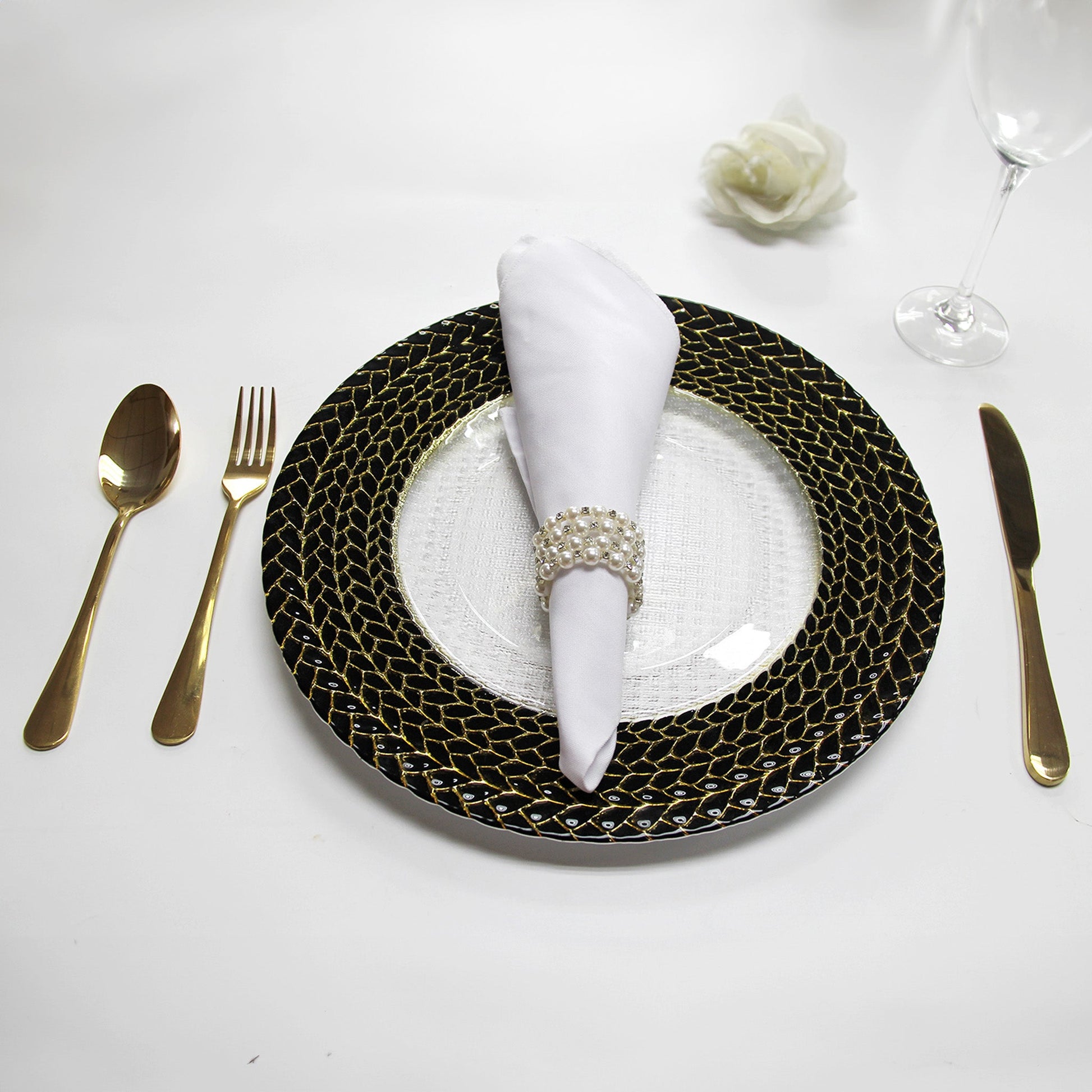 Black Braided Rim Glass Charger Plate