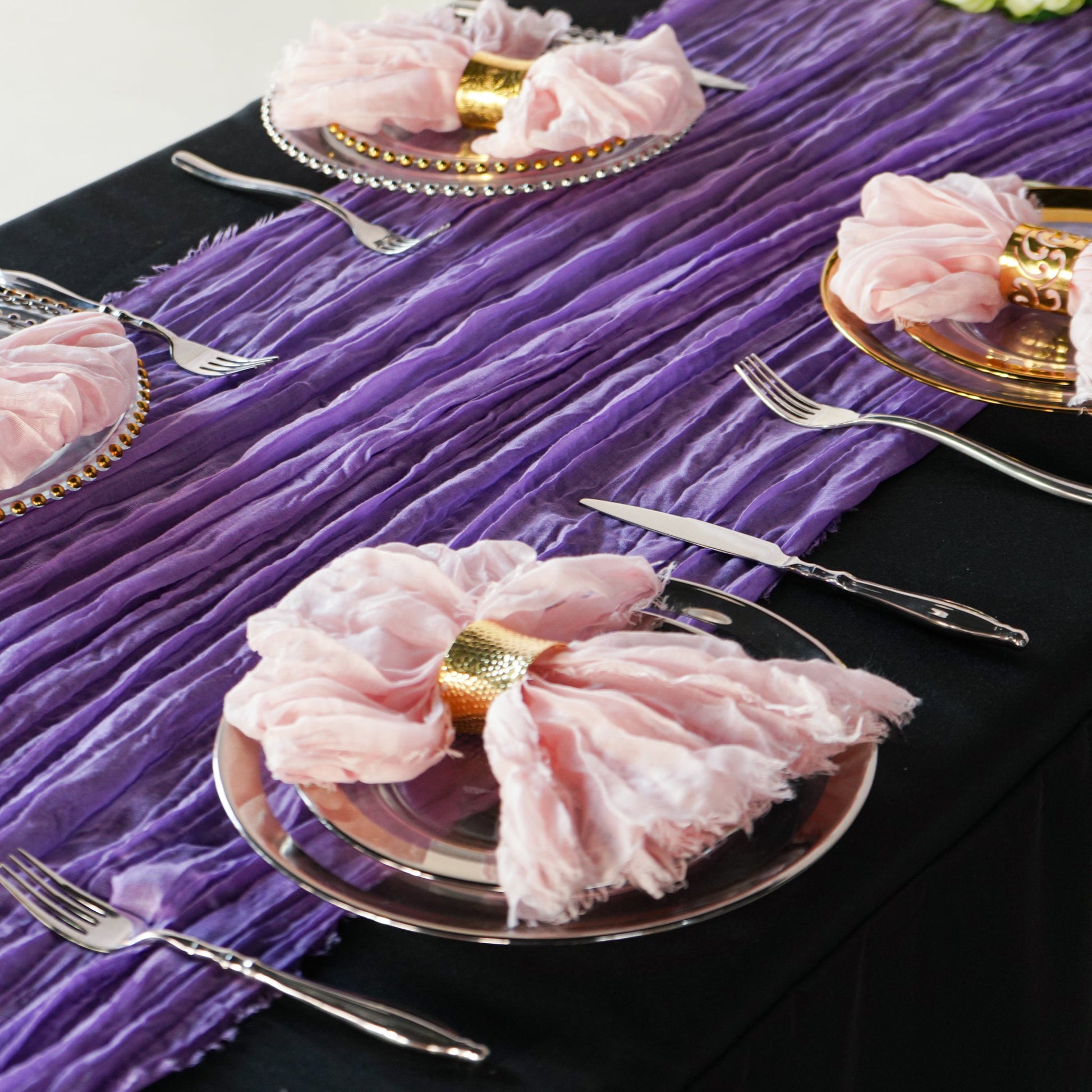 Premium Cheesecloth Table Runner 16FT x 25" - Victorian Lilac/Wisteria