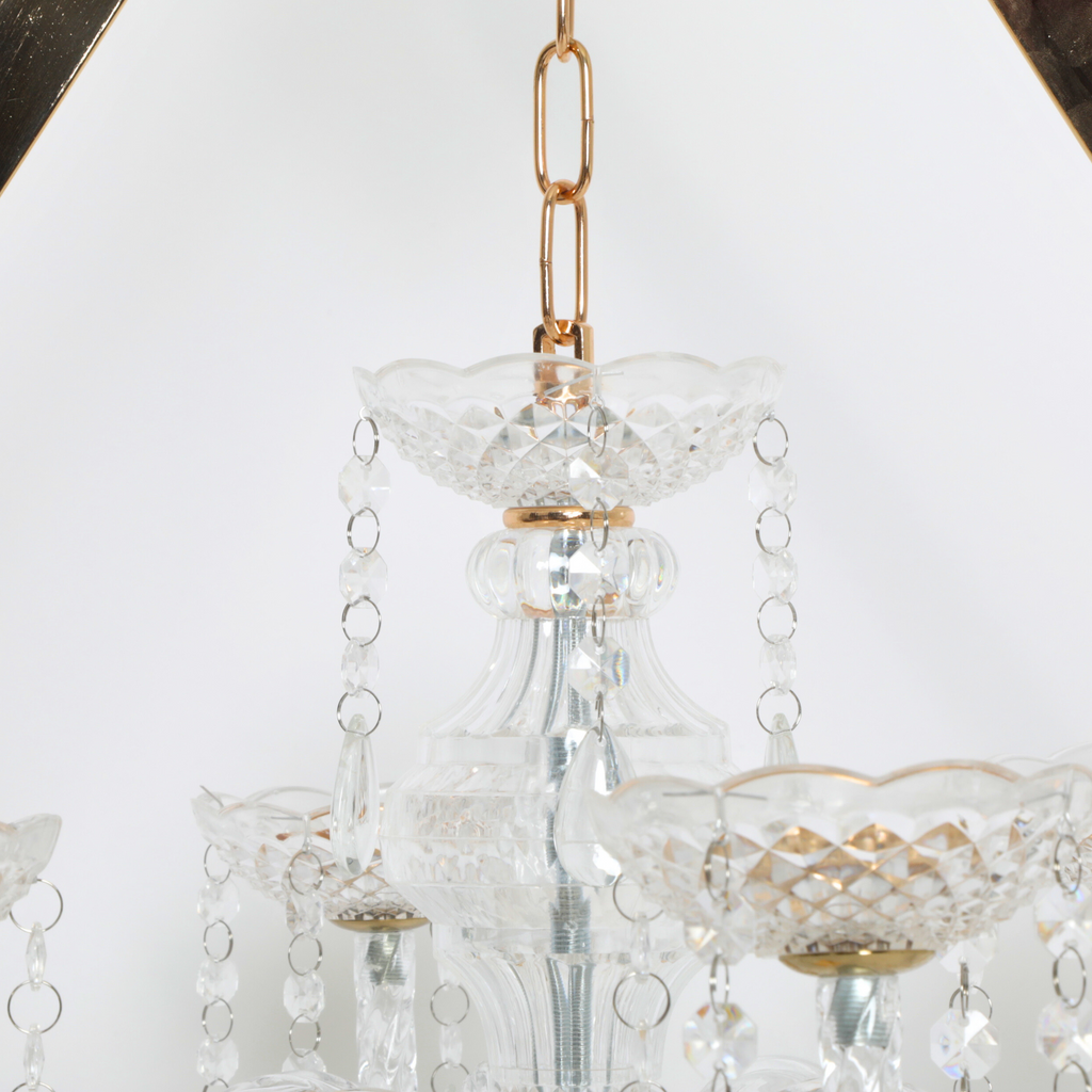 Diamond Shape Centerpiece with Hanging Chandelier