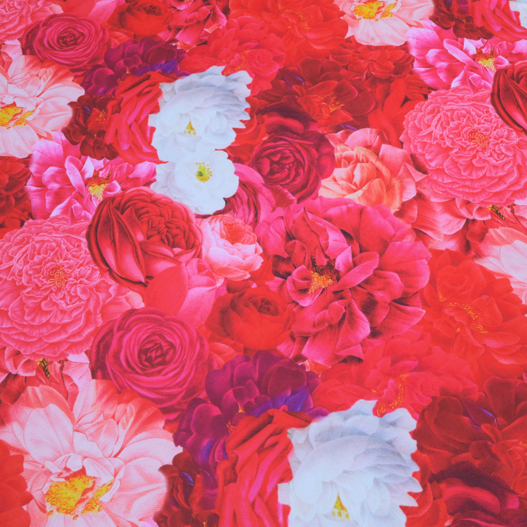 Floral Peony Roses 120" Round Tablecloth - Fuchsia