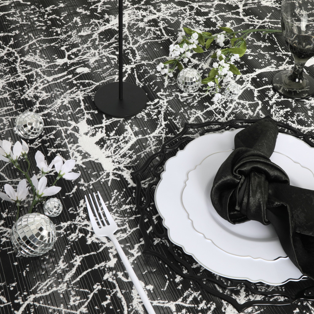 Marble Reversible Jacquard Tablecloth 90"x156" Rectangle - Shimmer Black